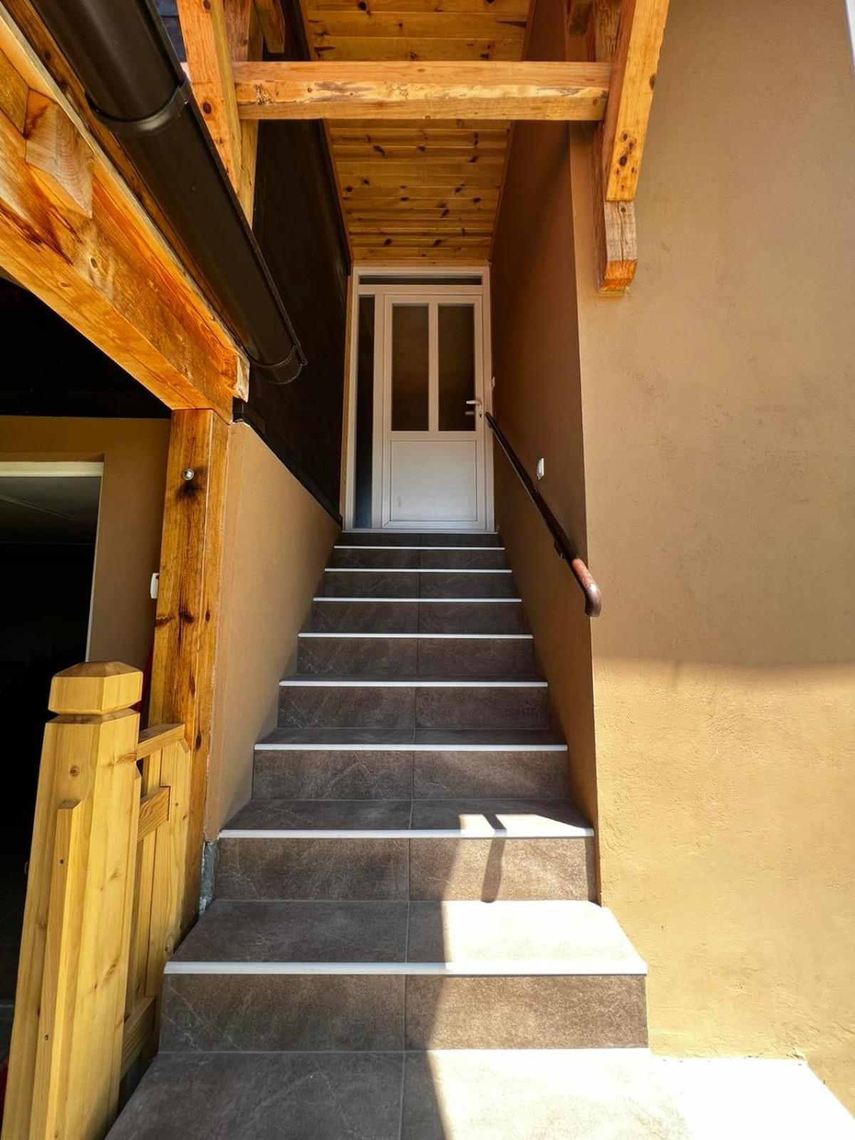 Ljubav Stara Zaovine Hotel Lazici Buitenkant foto