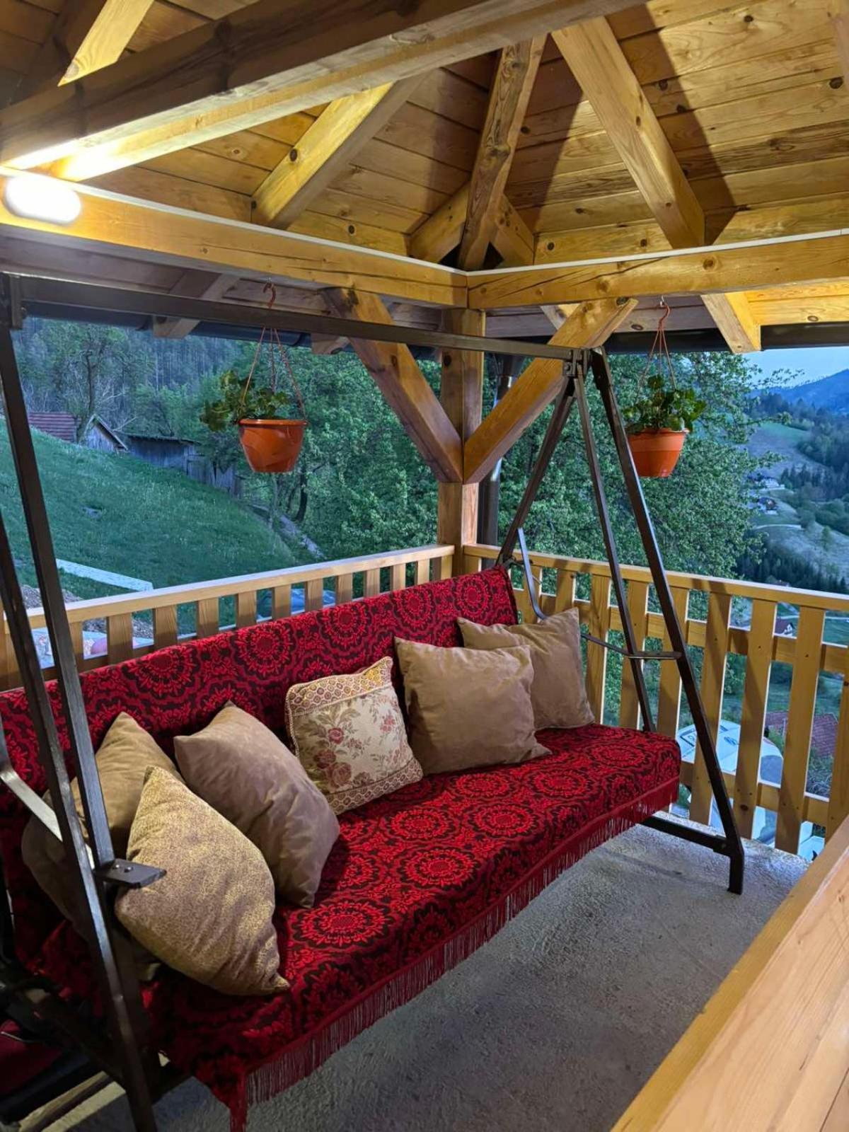 Ljubav Stara Zaovine Hotel Lazici Buitenkant foto