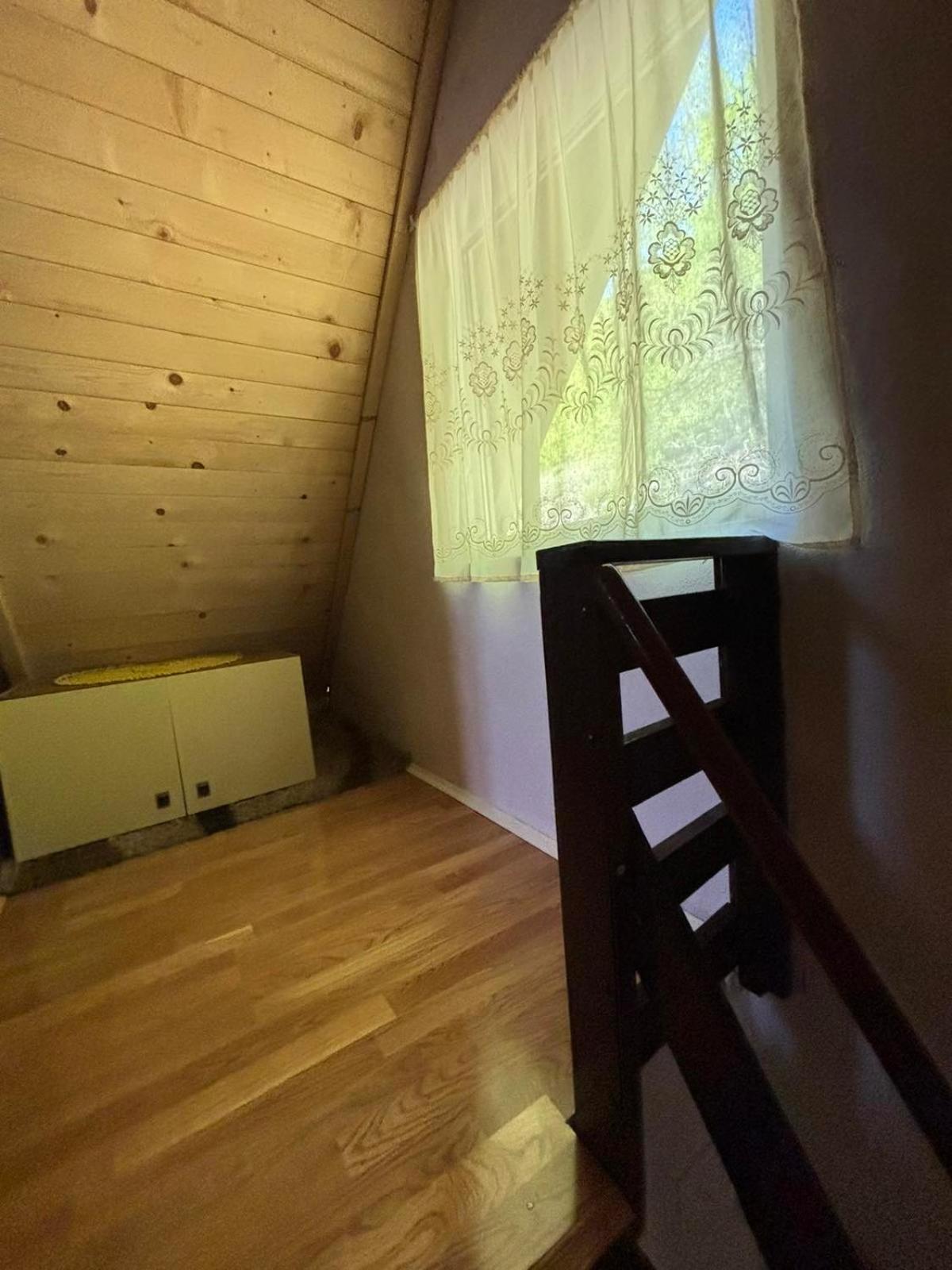 Ljubav Stara Zaovine Hotel Lazici Buitenkant foto