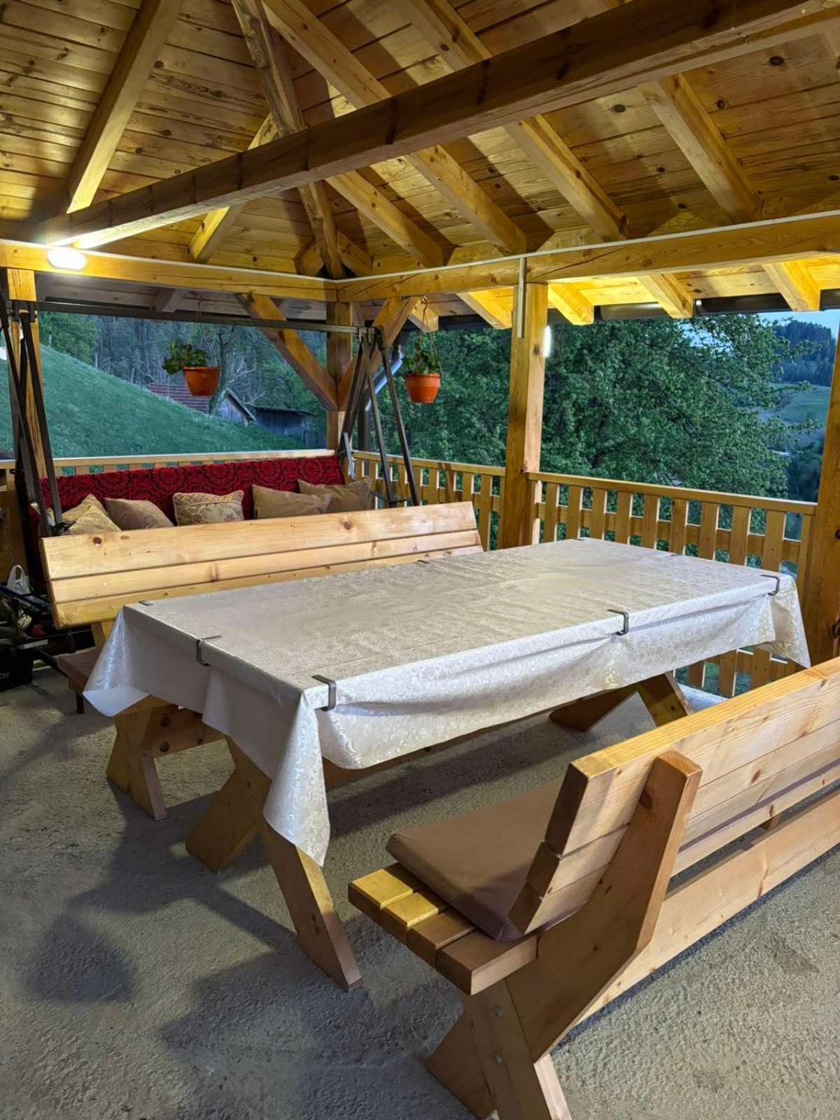 Ljubav Stara Zaovine Hotel Lazici Buitenkant foto